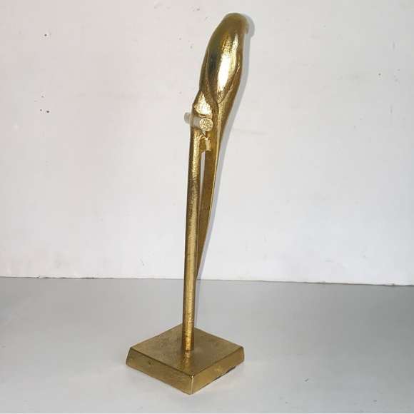 Vintage Gold Metal Parrot Bird On Perch 13" Table Top Sculpture - Picture 5 of 15